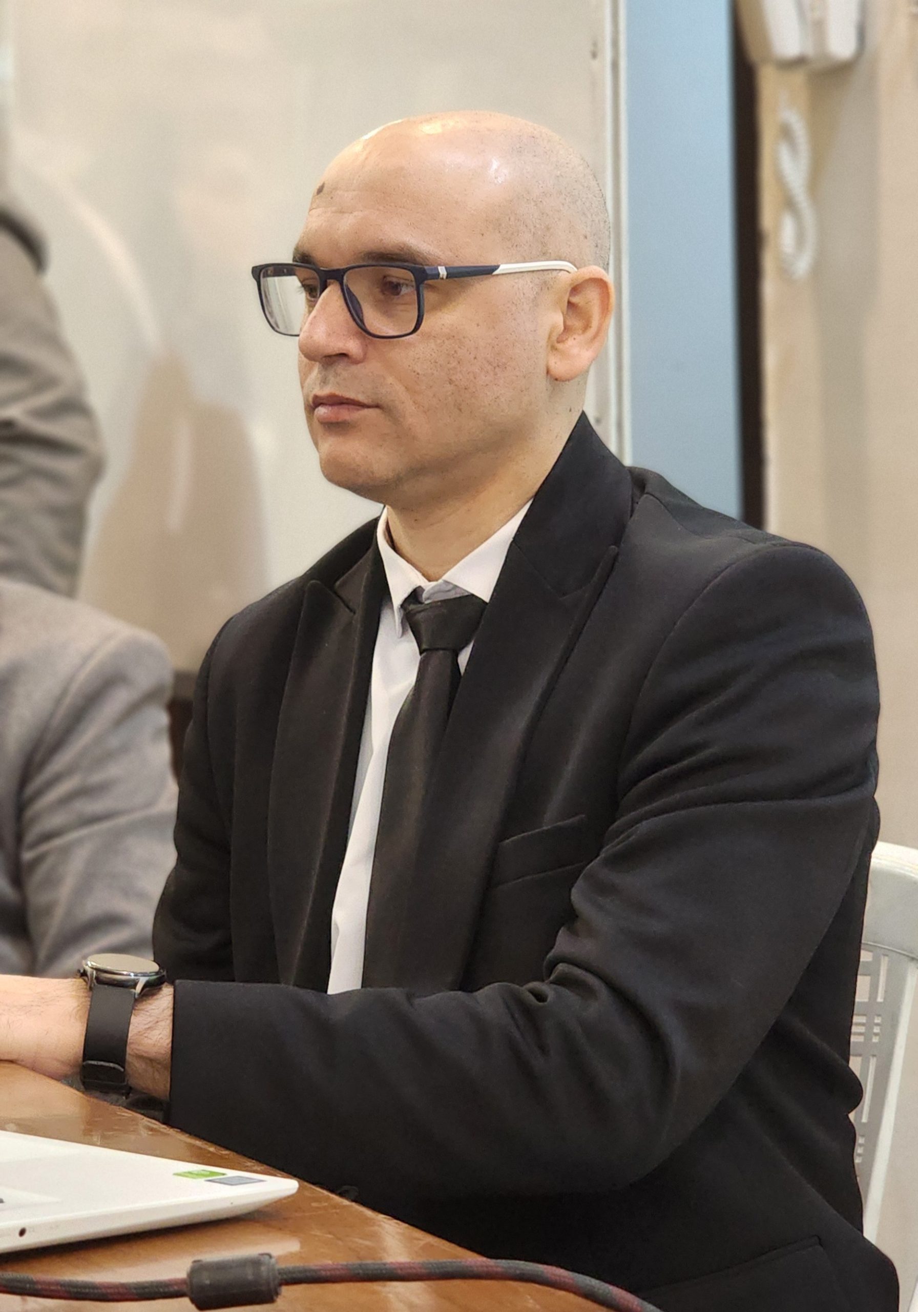 علی قاینی